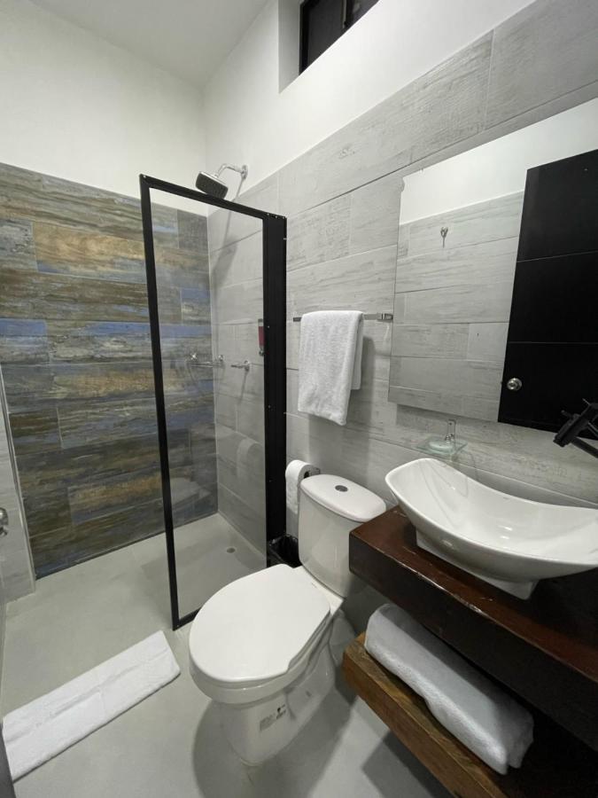 Amazonia Deluxe Calle 13 Leticia Exterior photo